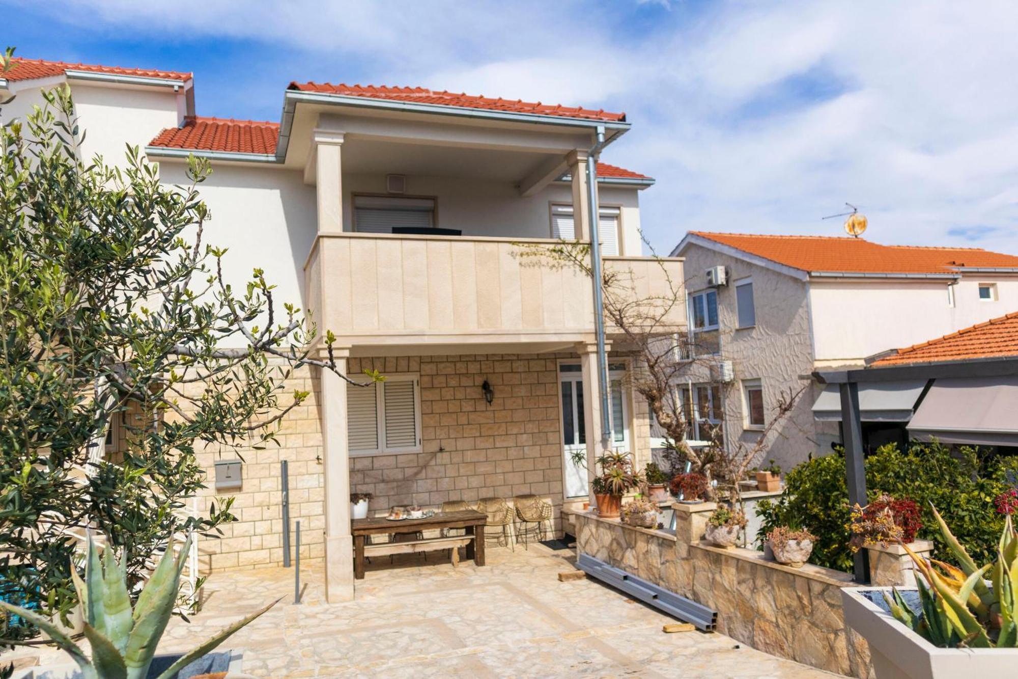 Apartments Ivanka Supetar Εξωτερικό φωτογραφία