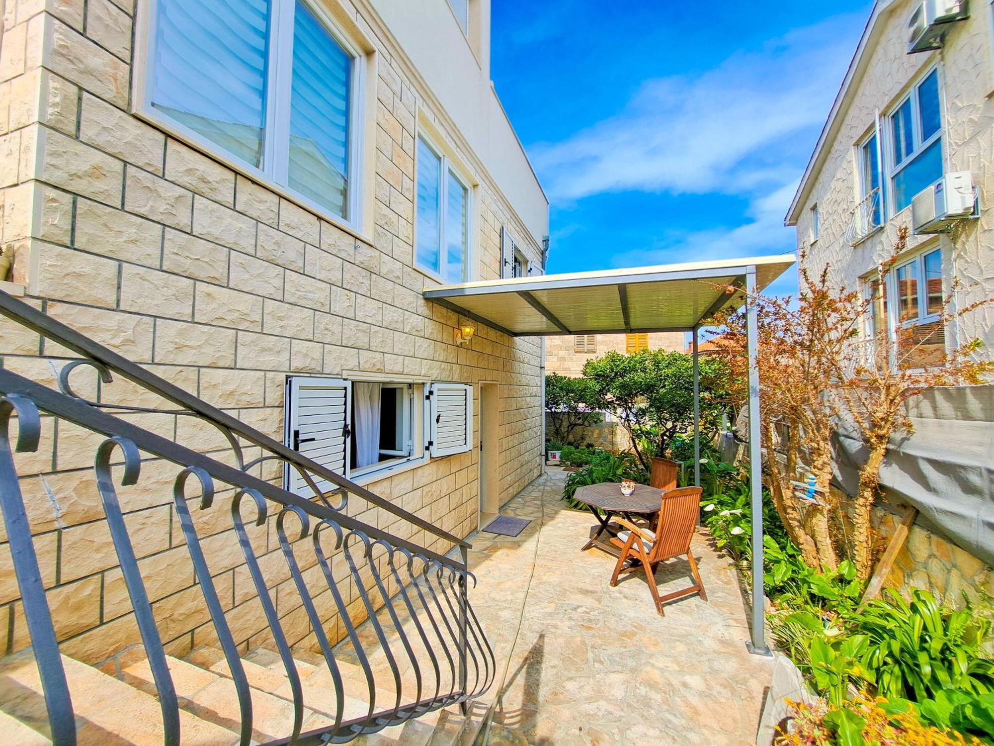 Apartments Ivanka Supetar Εξωτερικό φωτογραφία